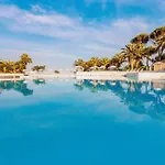 Le Lagon D Or * Saint-Raphael (Var)