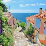 Le Lagon D Or * Saint-Raphael (Var)